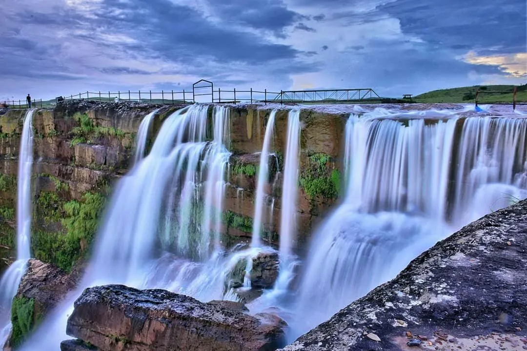 The_Legend_of_Dainthlen_Falls_c4c1a7a41a