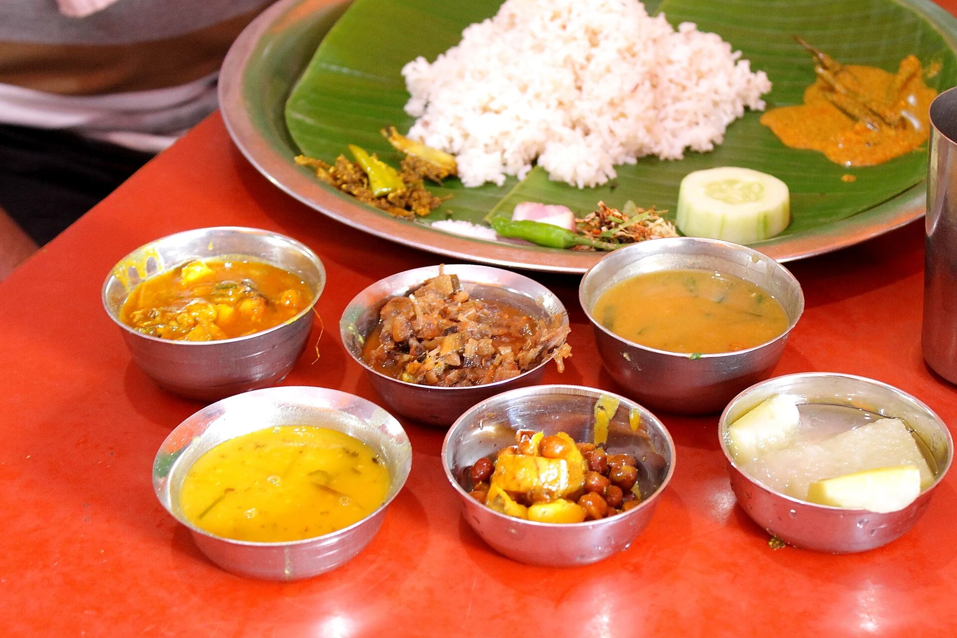 1920px-Traditional_Manipuri_Thali_and_side_dishes