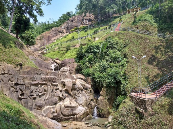 unakoti